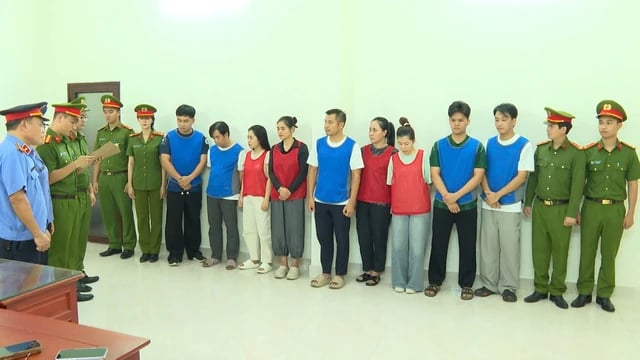 Cảnh sát bắt giữ đường dây buôn lậu kim cương