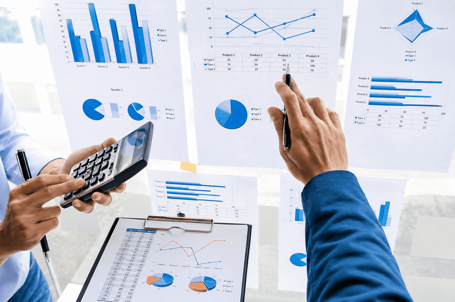 Định giá cổ phiếu tiệm cận vùng thấp nhất 10 năm: Cơ hội cho nhà đầu tư dài hạn?