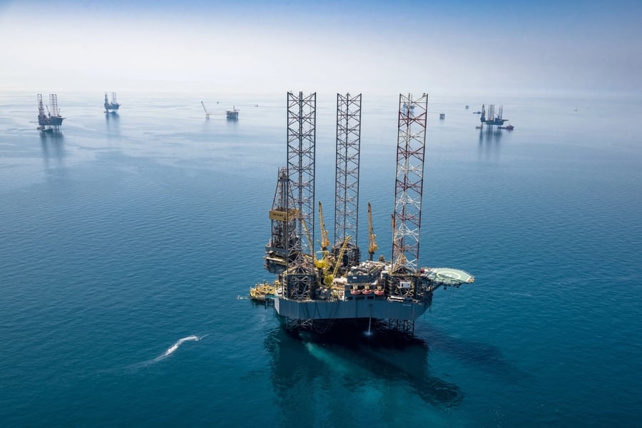 OPEC+ tăng sản xuất dầu