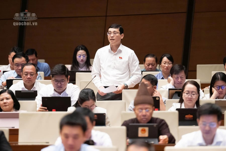 Đại biểu Đỗ Đức Hiển: Cần tháo gỡ vướng mắc trong quản lý quỹ đầu tư chứng khoán