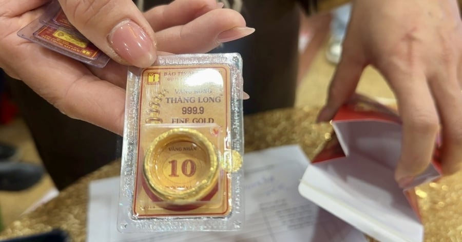 Giá vàng trong nước lao dốc, “bay” 25 triệu đồng/lượng sau 3 tháng