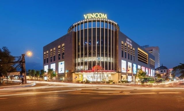 Nóng: Vincom Retail (VRE) muốn chi 2.300 tỷ chia cổ tức tiền mặt