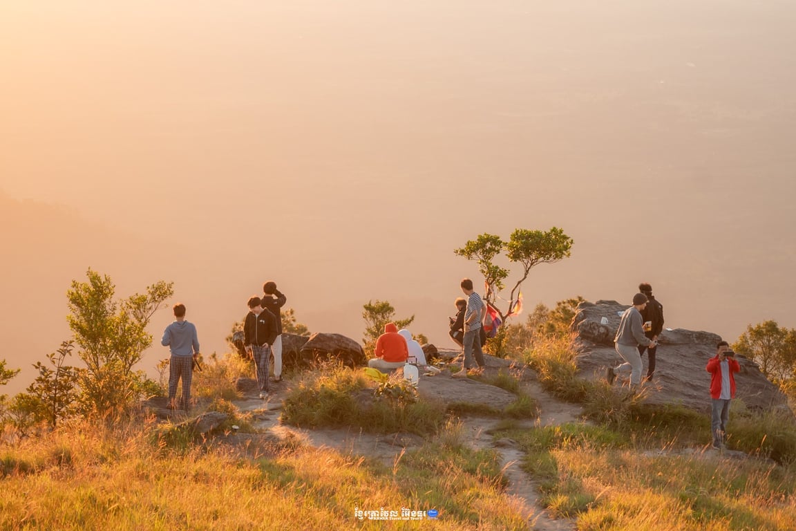 Khnarng Phsar Adventure Tour - Image 1