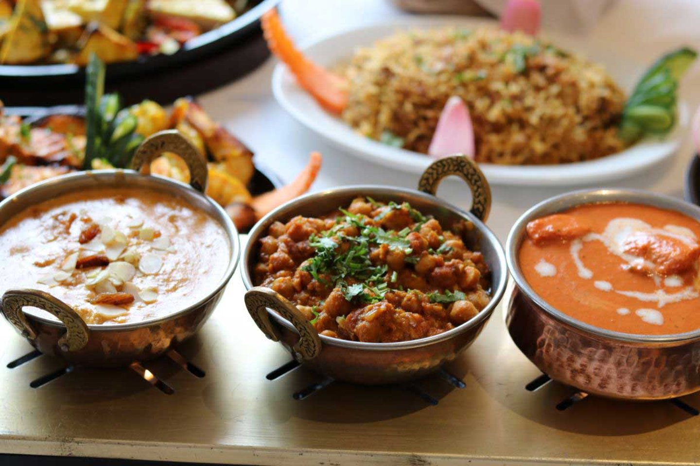 Raja | Fine Indian & Thai Cuisine