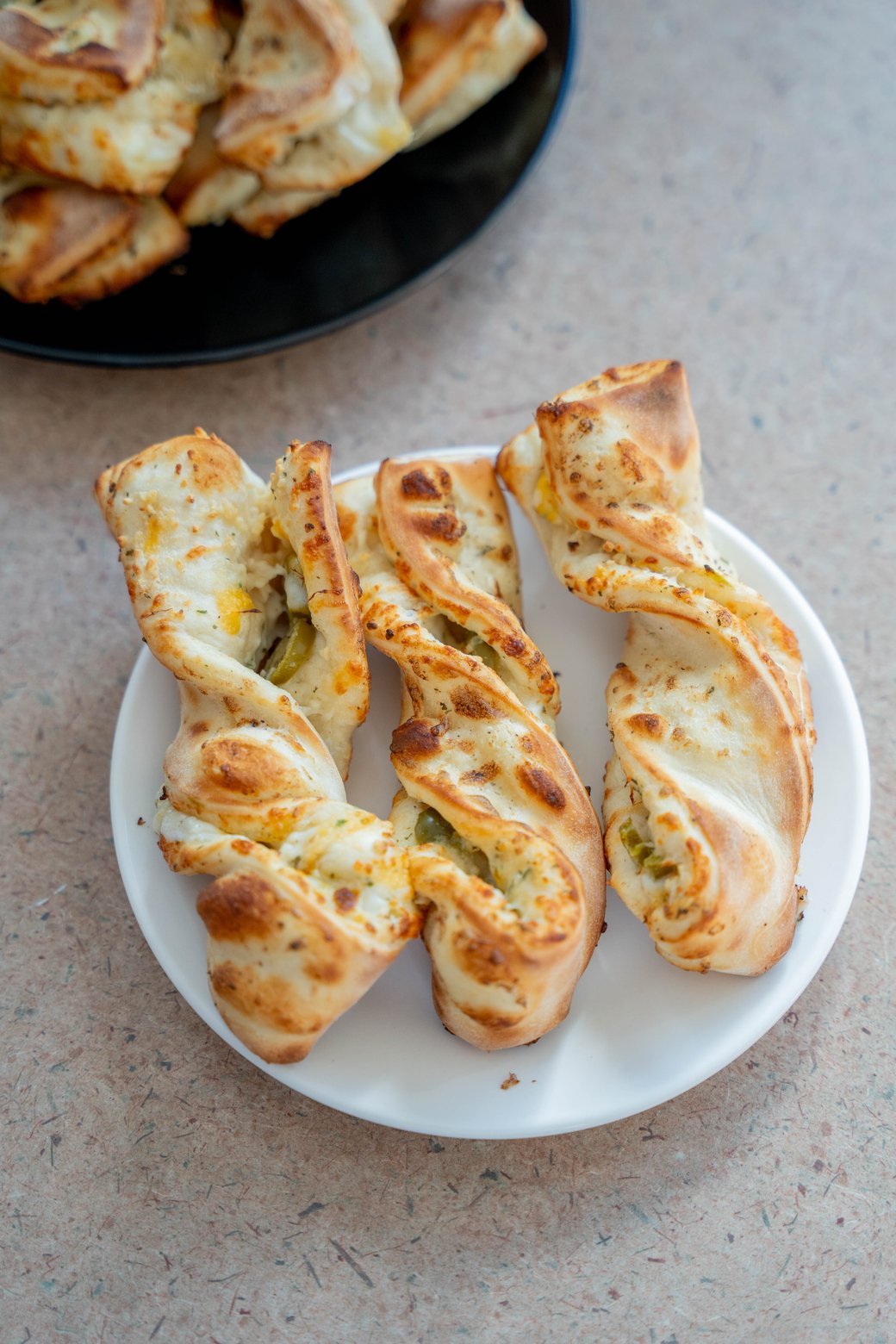 Jalapeño & Cheese Groovy Twists