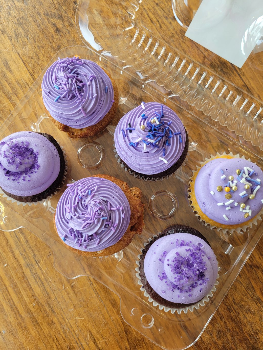 Women's Day Cupcakes