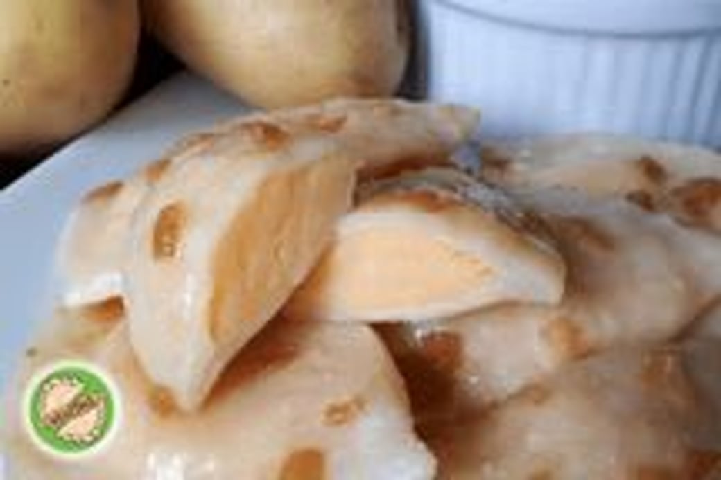 3 Cheese Perogies (6 Perogies)