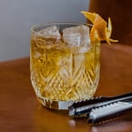 on the rocks 🥃 smoke show // blended scotch + mastica + benedictine + laphroaig 10 yr islay spritz