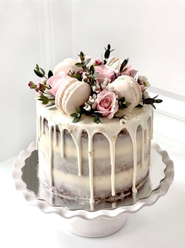 Fresh Flower & Macaron Drip Cake