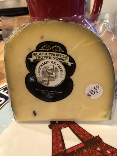 Artisan Cheeses from Ontario , shop product