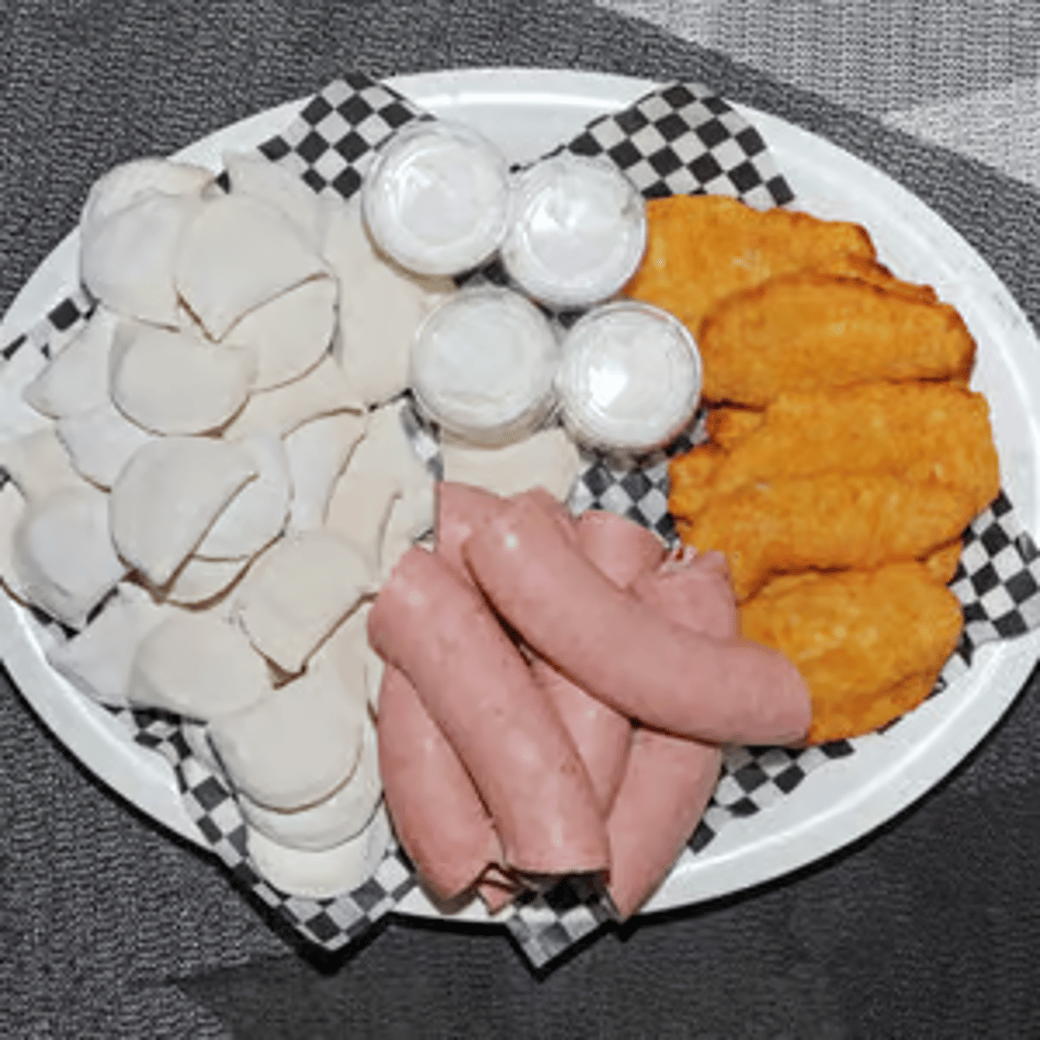 Lola's Family Combo (Serves 5-6)