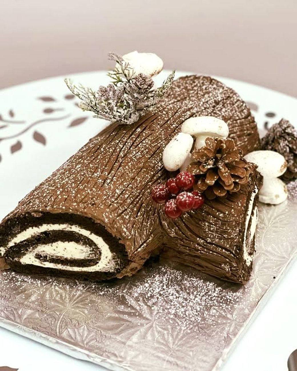 Christmas Yule Log Cake