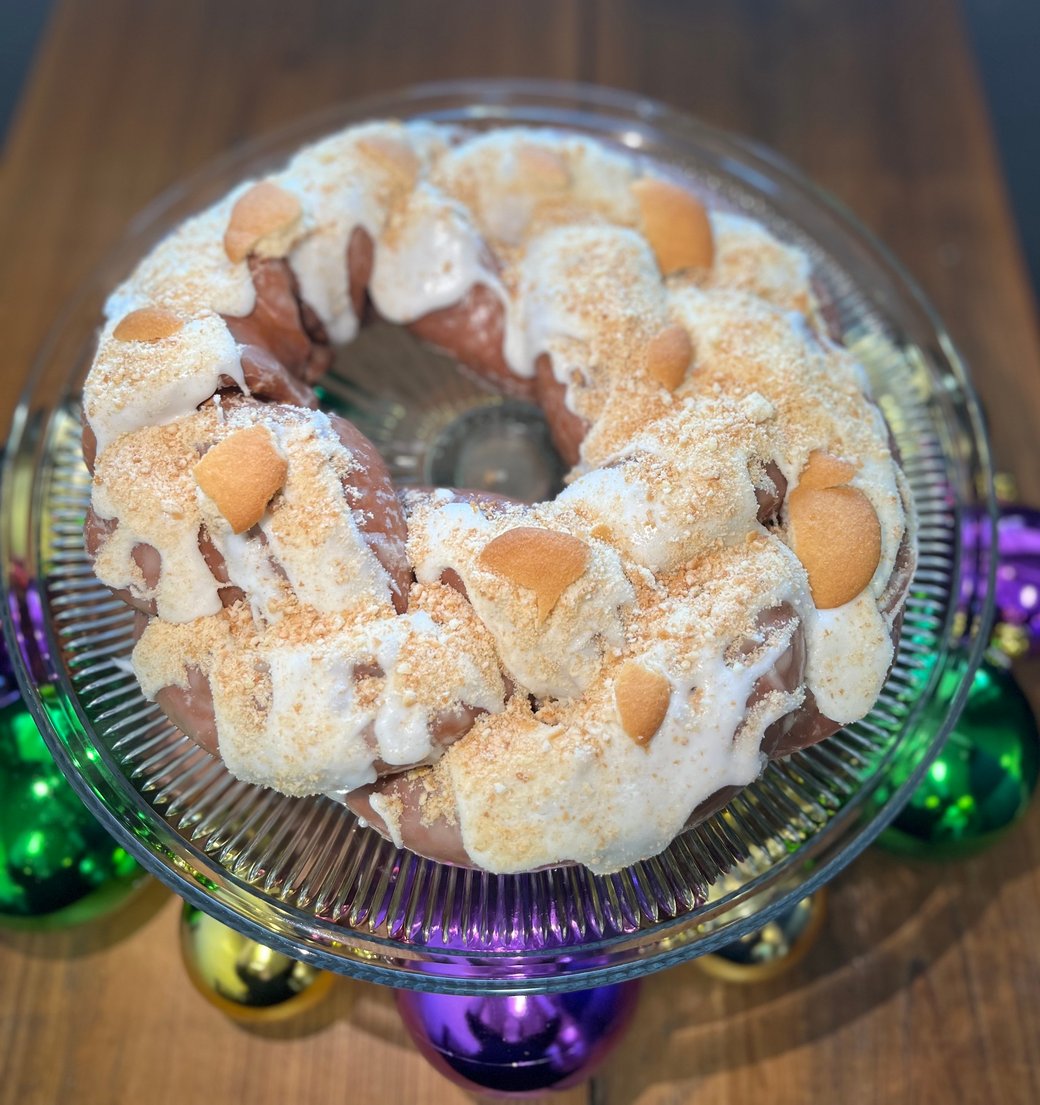 Banana Pudding King Cake