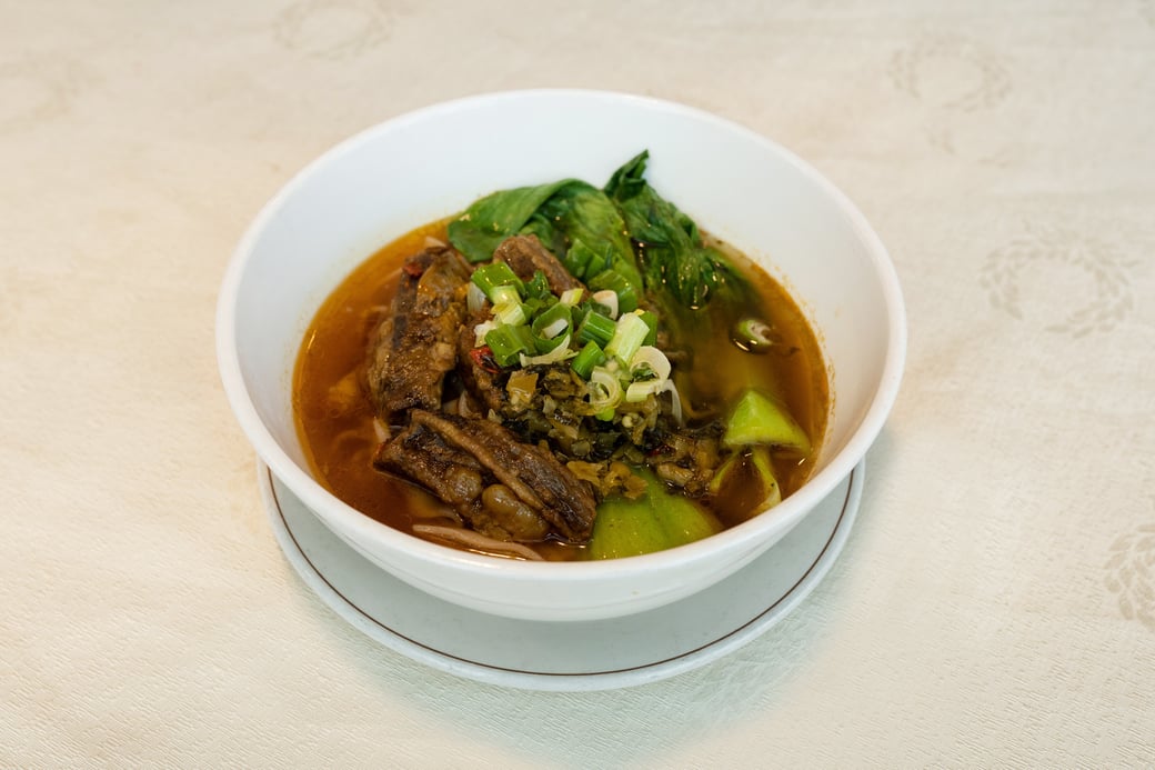 紅燒牛肉麵/細粉 Braised Beef Brisket in Soup with Noodle/Vermicelli