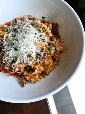Some places you visit once. Some become part of how you spend a life in Tampa Bay. BellaBrava — St. Pete, Midtown, Bexley. The table is always ready.

📸: Short Rib Rags

#bellabrava #tampabay #italianfood #stpete #bexley