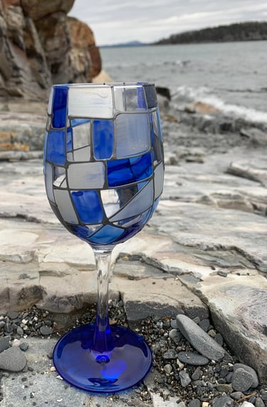 12 oz stemmed wine glass , shop product