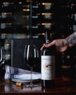 Vino, menu cover image