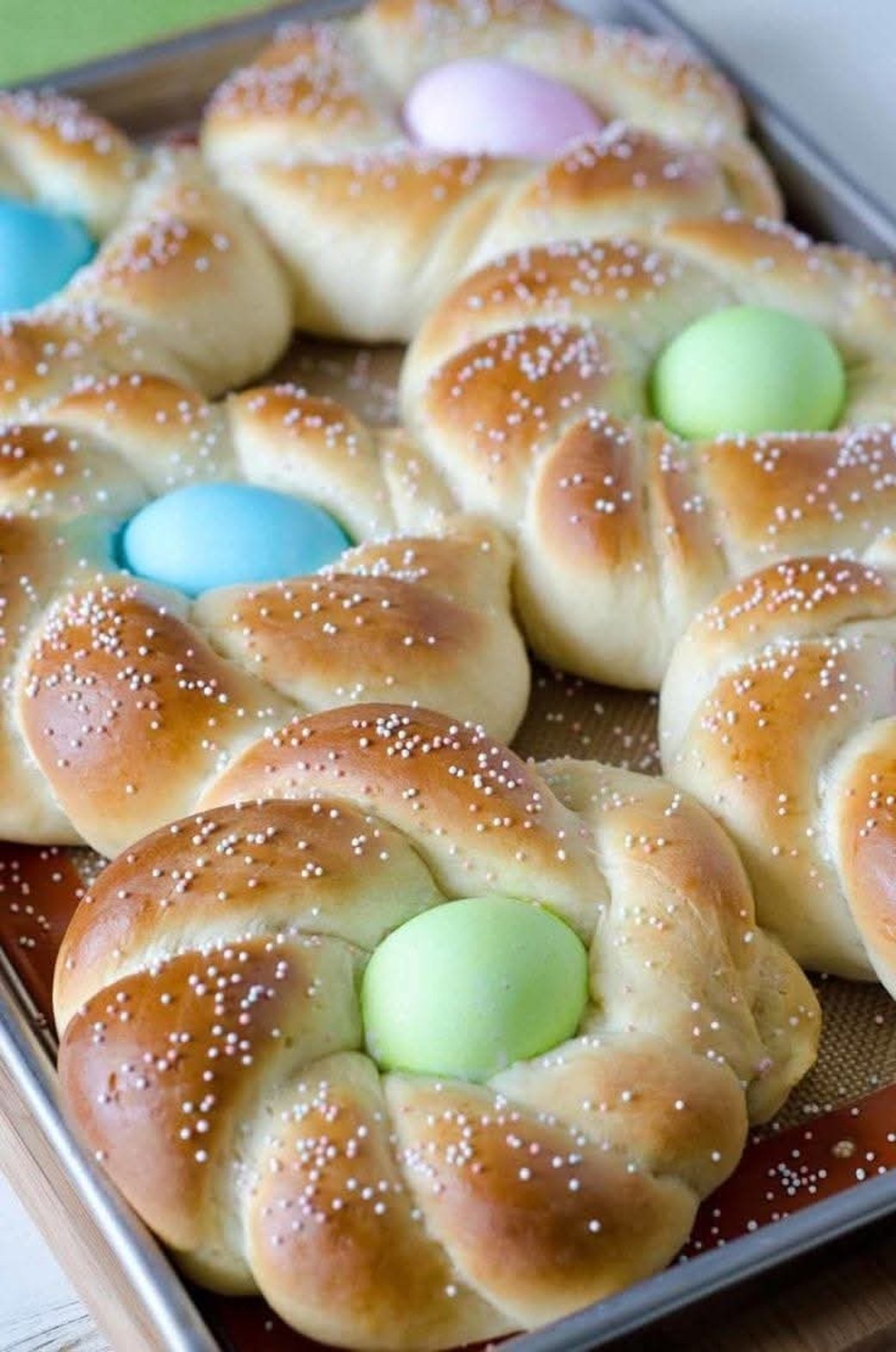Easter Egg Bread 