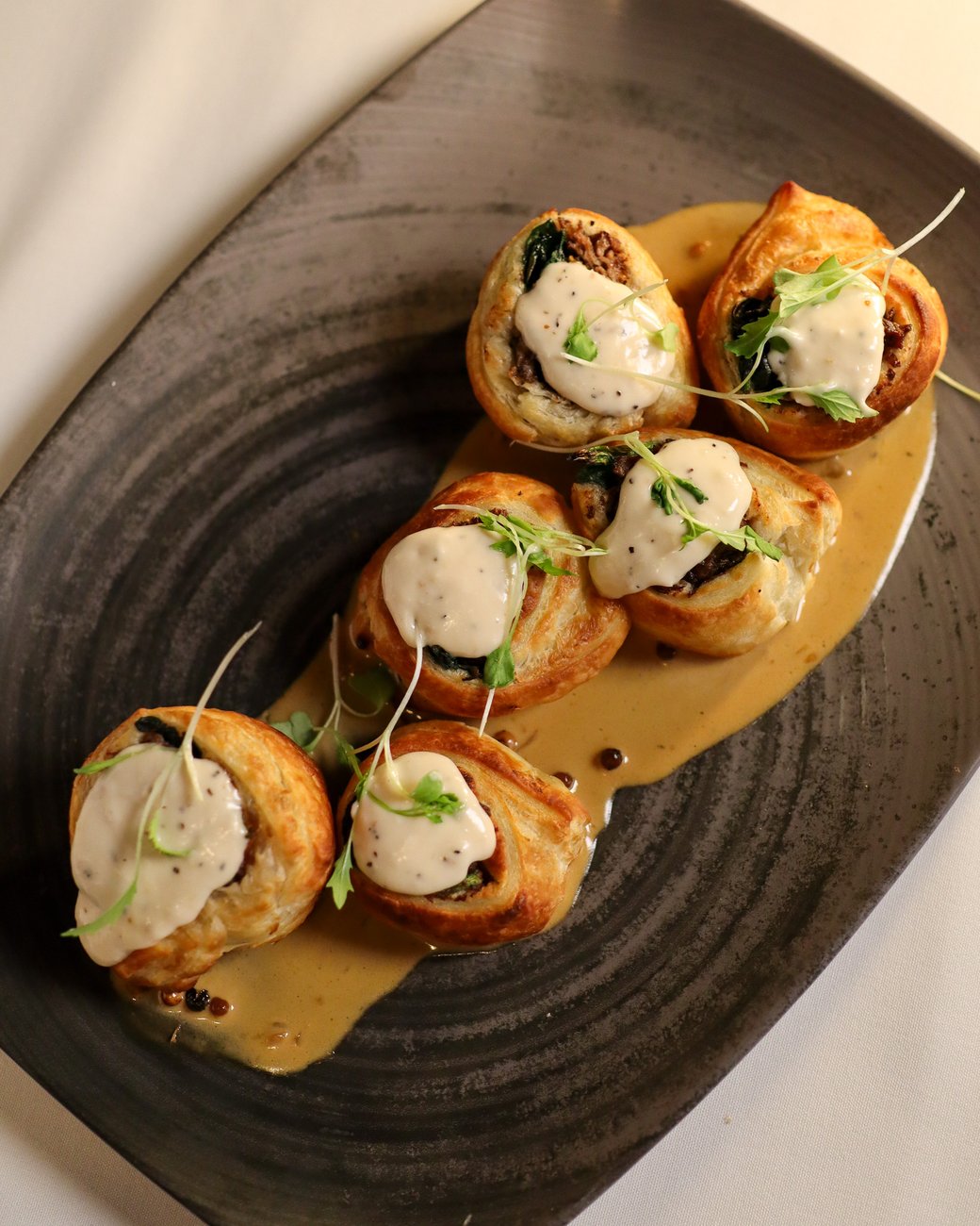 PETITE BEEF WELLINGTONS