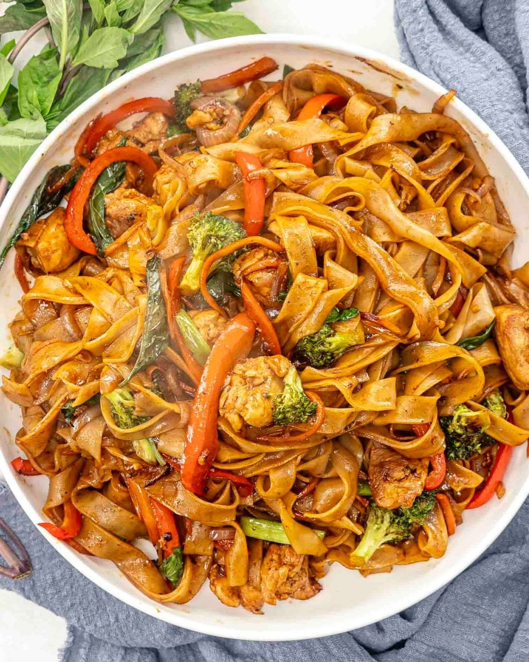 Pad Kee Mao (Drunken noodles)
