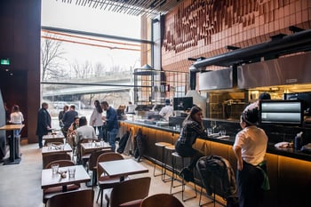 50 restaurants in Toronto with breathtaking interior design