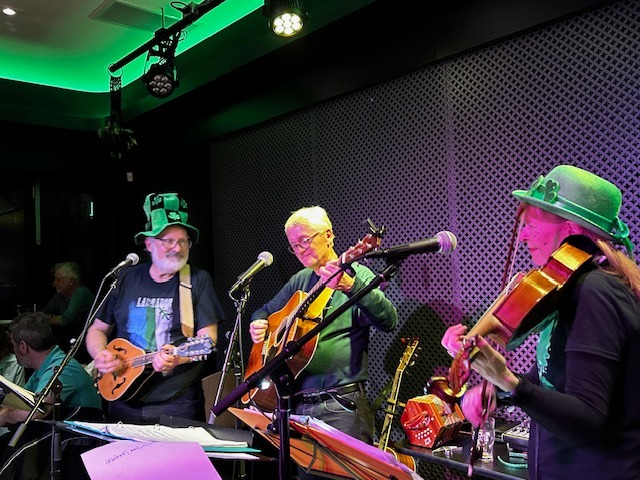 Traveller's Joy | live music