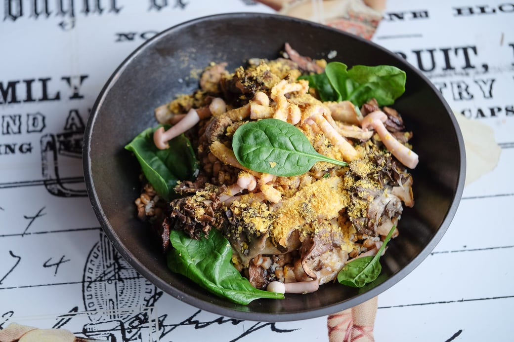 ROASTED MUSHROOM SALAD