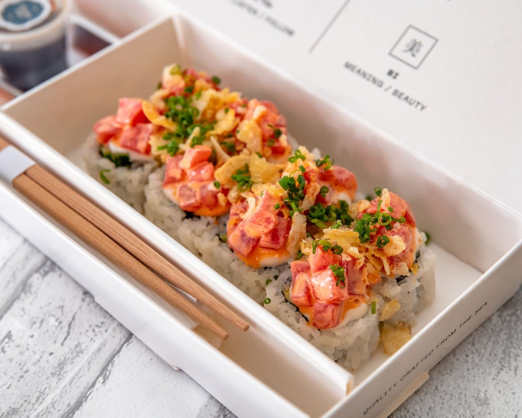 Truffle Tuna Tartare Roll (GF)