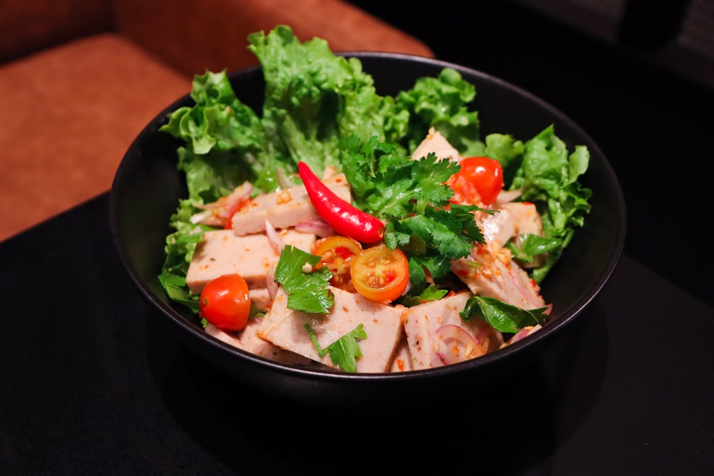Yum Gai Yor (Chicken Sausage Salad)