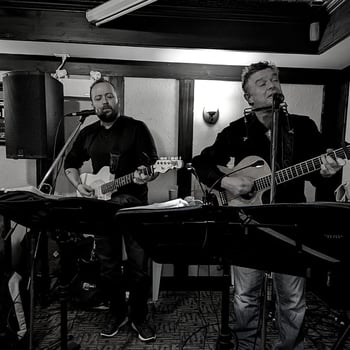 Craig & Juneyt | Live Music