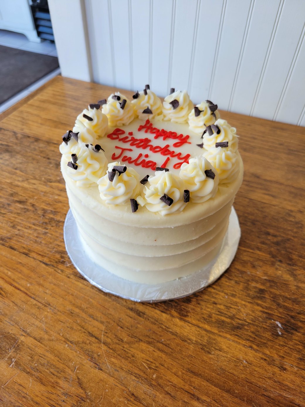 Red velvet party cake