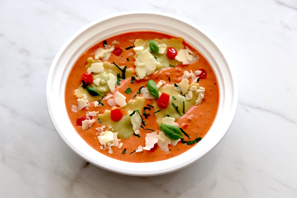 SPINACH RICCOTTA RAVIOLI WITH ROSE SAUCE 