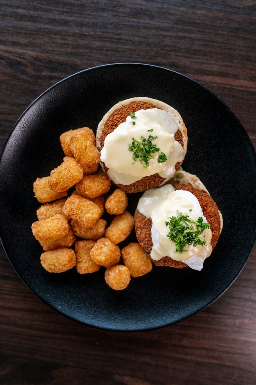 Crab Cake Eggs Benedict