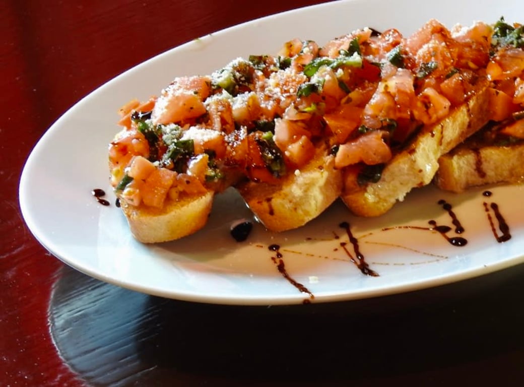 Bruschetta (Mushrooms or Tomato Basil)