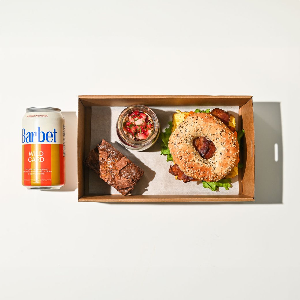 Brekkie Box 01