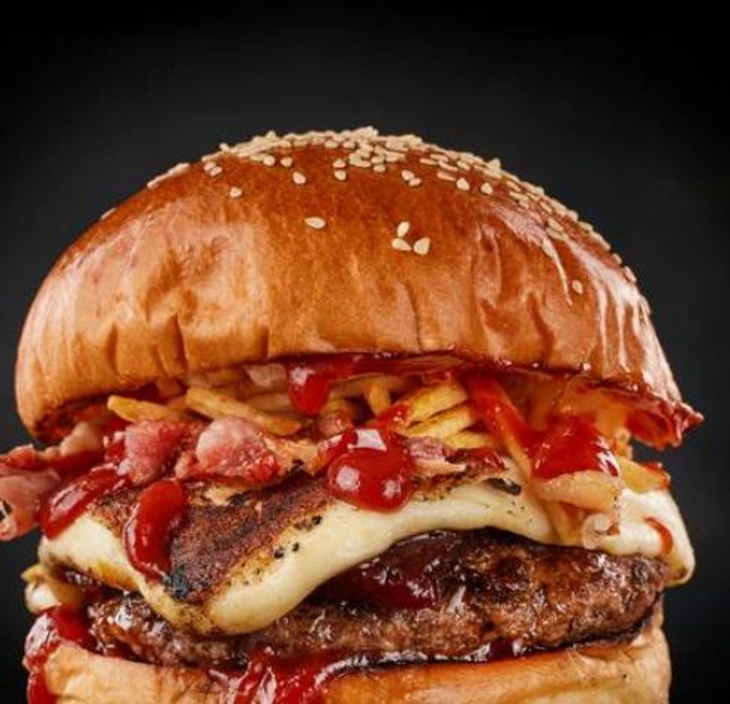 Mia - COMBO 🍔🍟