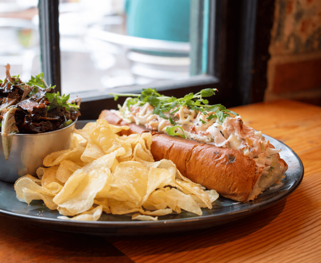 MARITIME LOBSTER ROLL