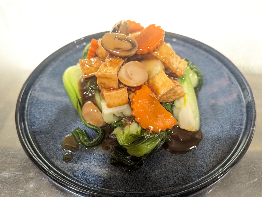 紅燒豆腐什菜 / Tofu with Assorted Vegetables
