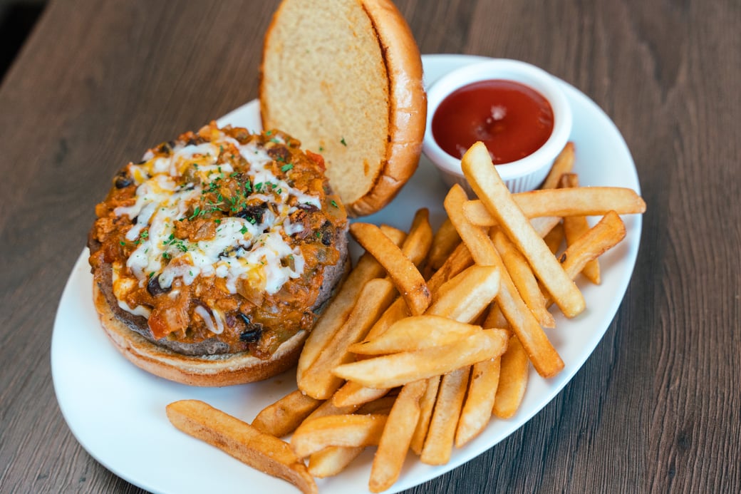 Chili Cheese Burger