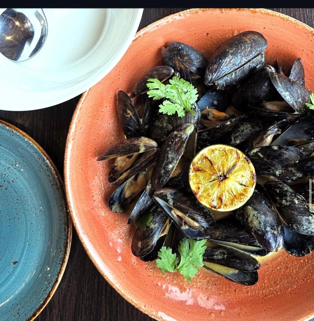Thai Curry Mussels