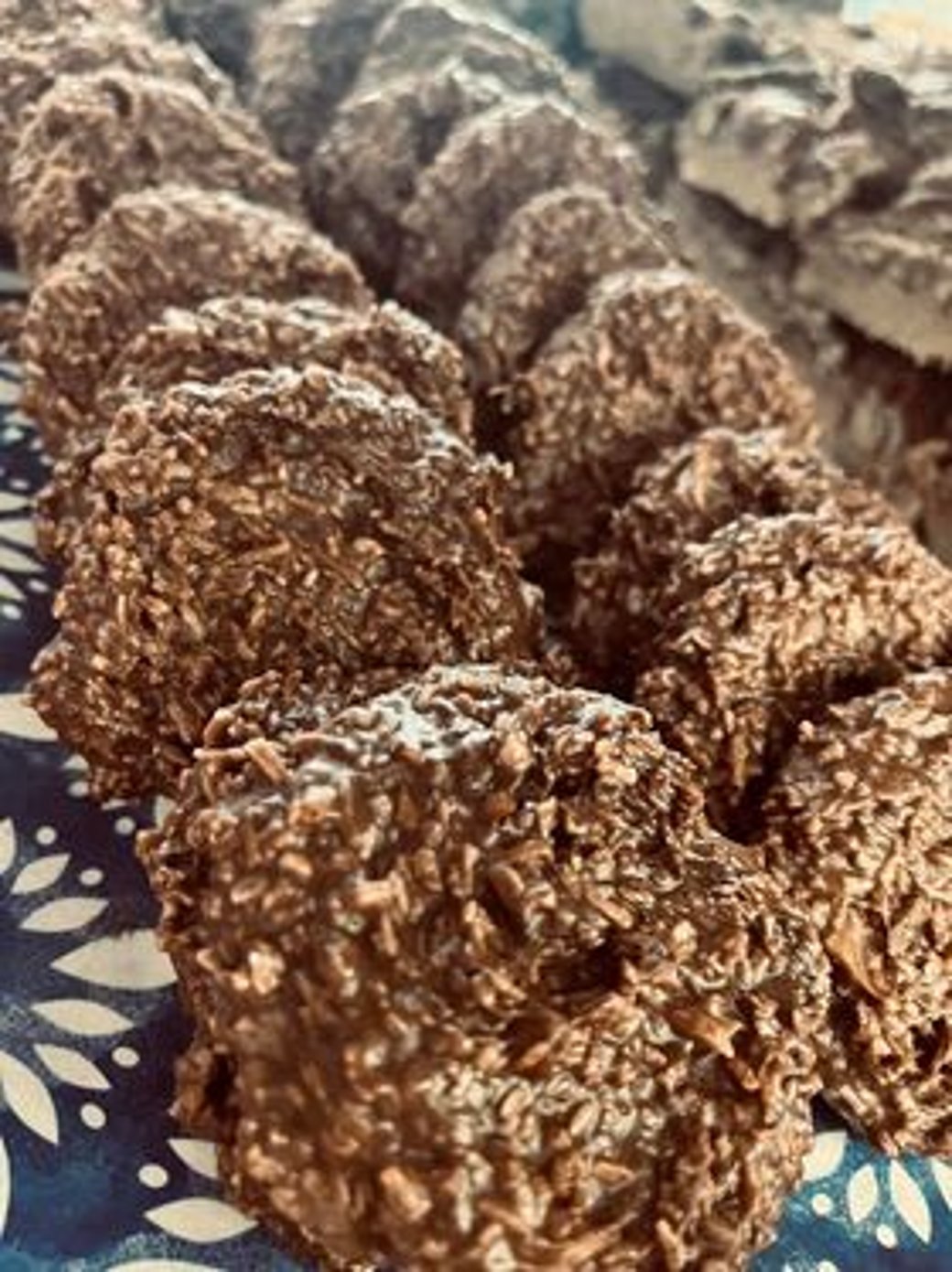 Keto Chocolate peanut butter haystacks 