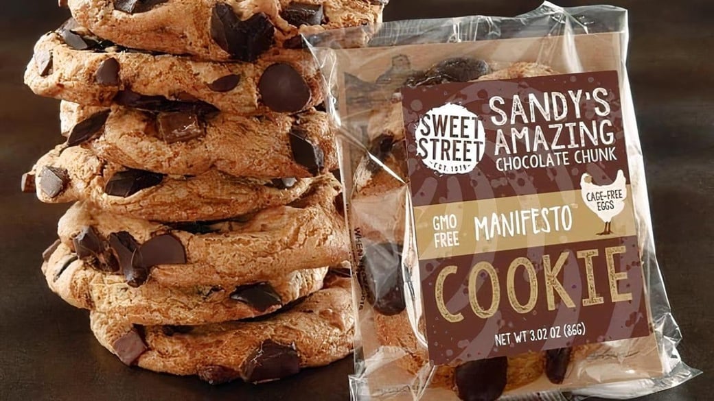sandy’s amazing chocolate chunk manifesto® cookie