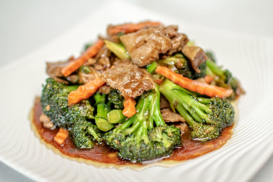 Beef with broccoli 