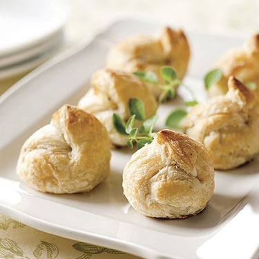 Mini Beef Wellingtons (60 pieces) , shop product