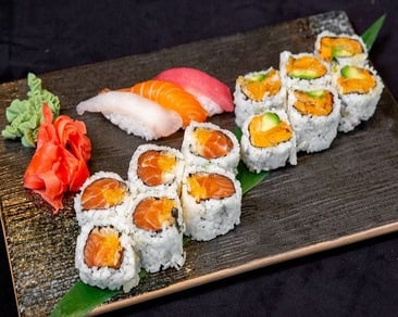 Popular Sushi Combo C (15pcs)
