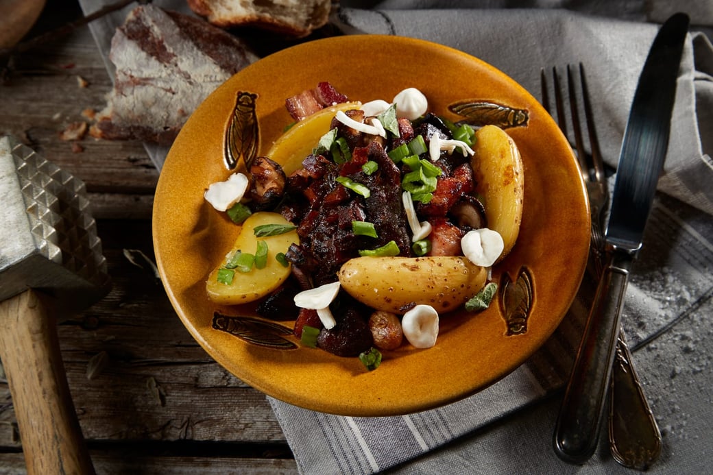 Slow braised beef Stoganoff 