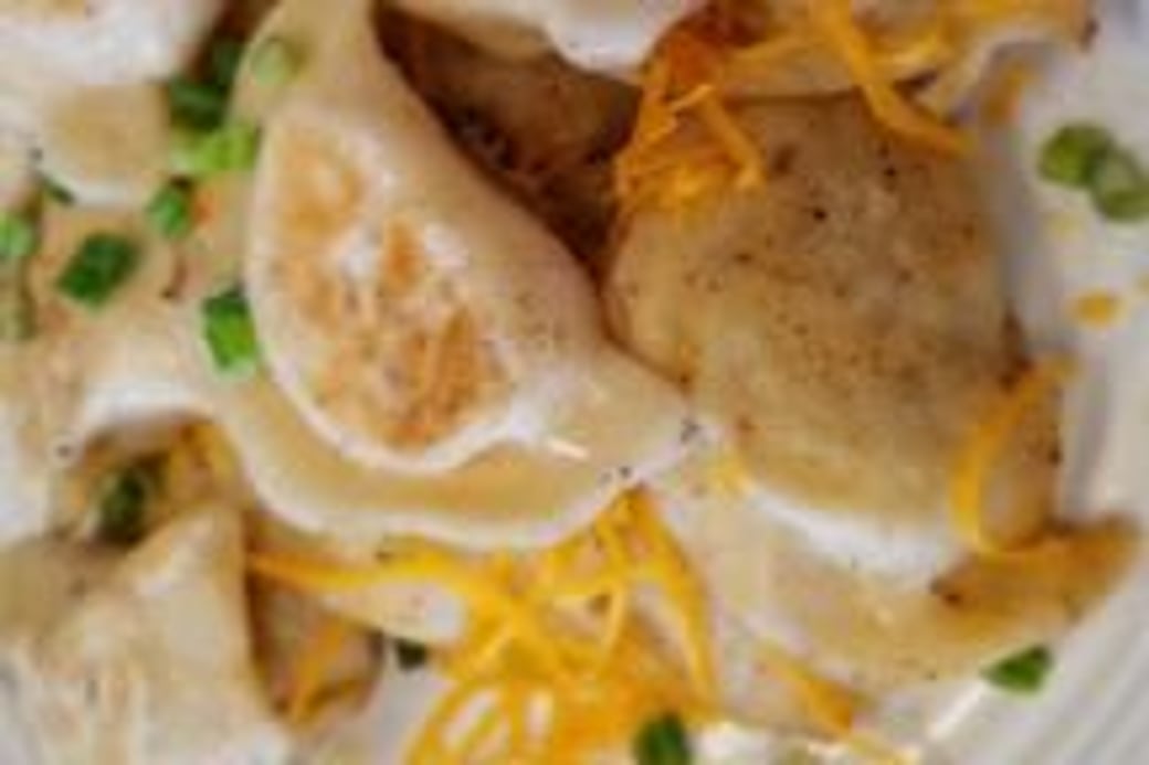 Signature Deluxe Perogies (6 Perogies)