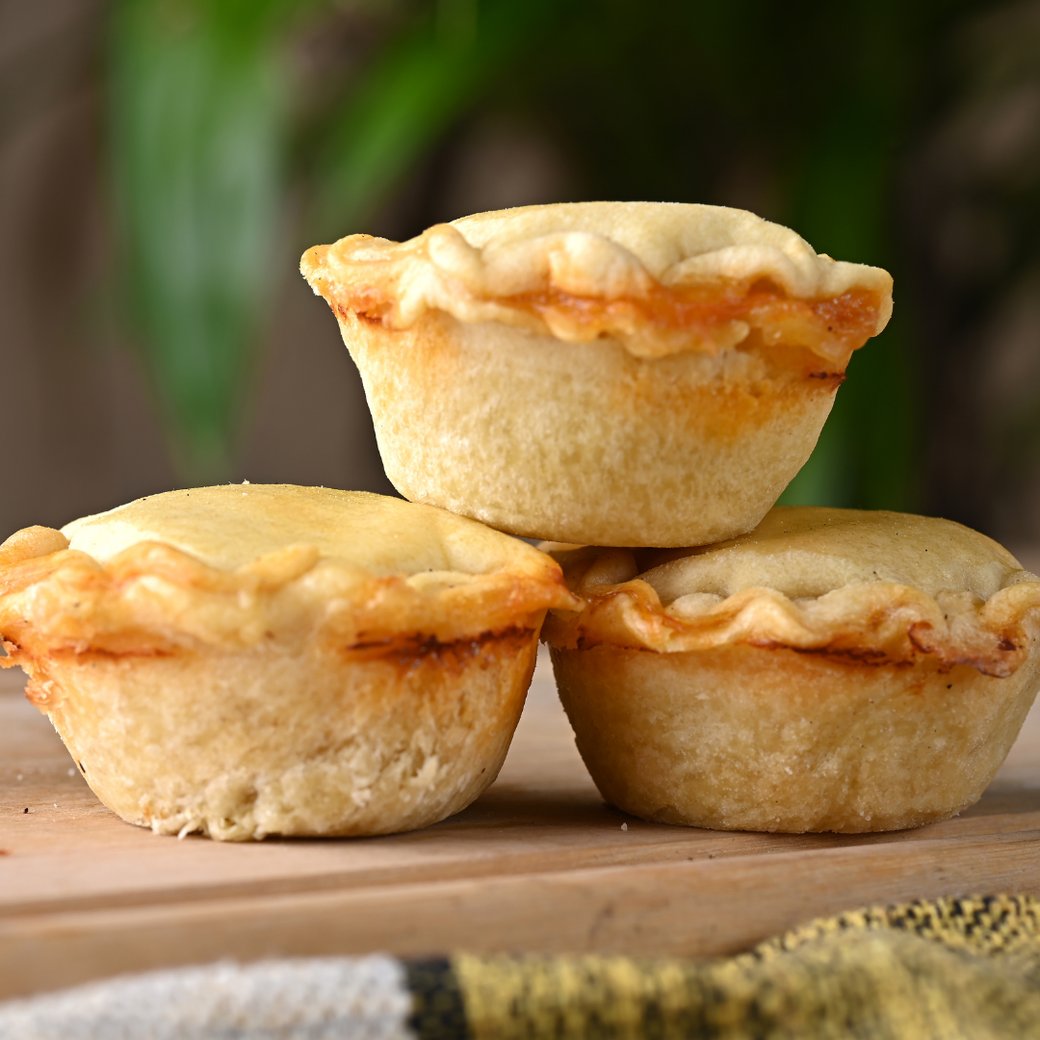  Chicken Empada (Mini Pie)