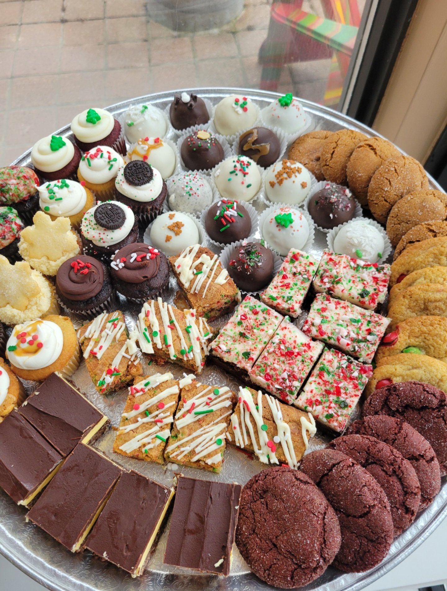 happy holidays from sweet!