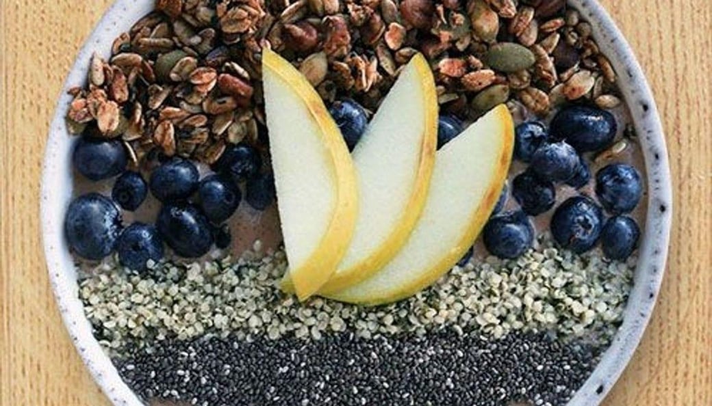 Almond Chocolate Bowl (29g protein, 35g fibre)